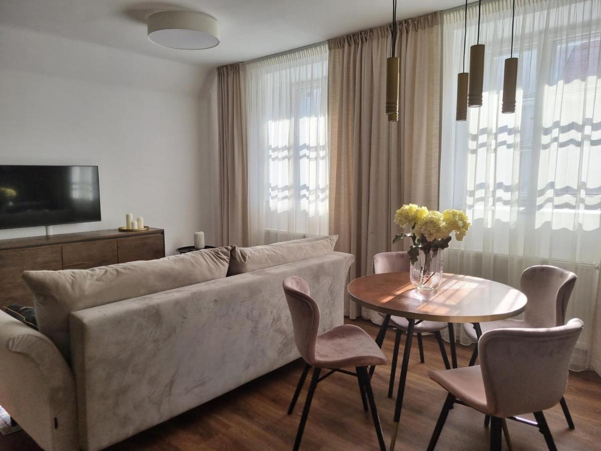 Zelene Apartma V Centru Mesta Ceske Budejovice